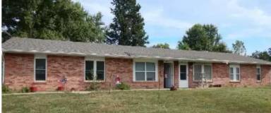Main picture of 2601 E Oakbrook Dr