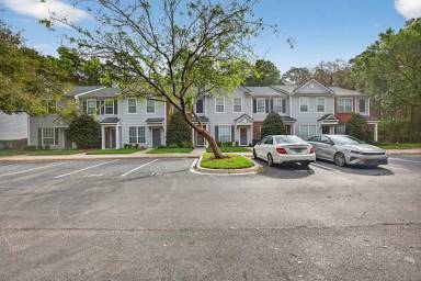 Main picture of 3551 Pebble Path Ln