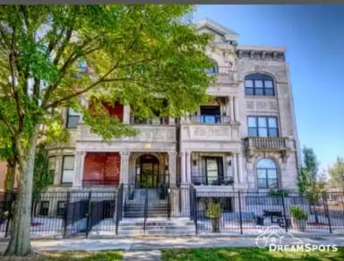 Main picture of 4701 S King Dr