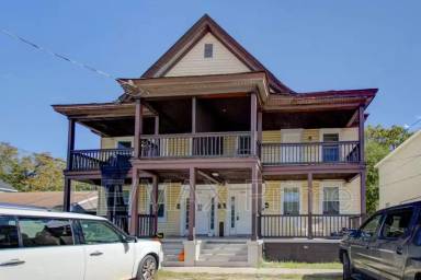 Main picture of 1601 Elm Ave