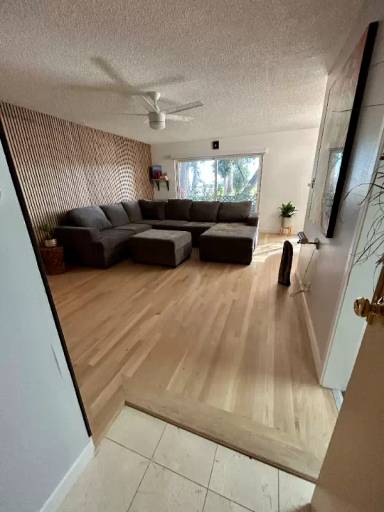 Main picture of Woodlake Condominiums