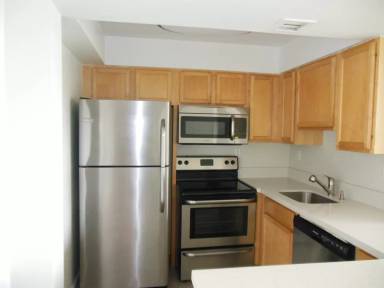 Main picture of 706 Executive Center Dr