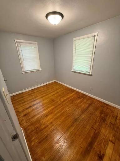 Main picture of 142 S Wesley St