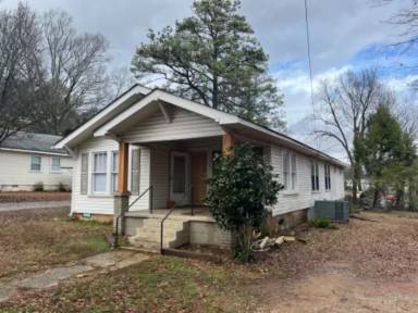 Main picture of 3710 30th St
