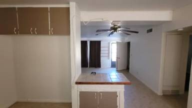 Main picture of 2831 E 45th Pl N