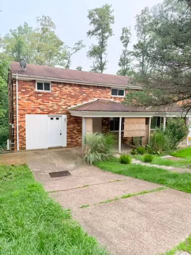 Main picture of 472 Guylyn Dr