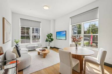 Main picture of 188 Broadway