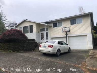 Main picture of 1165 NW Bella Vista Pl