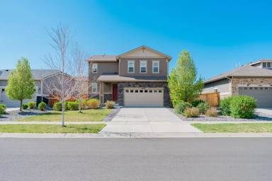Main picture of 25062 E Cedar Pl