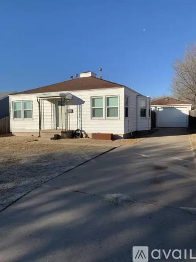 Main picture of 1208 S Kentucky St