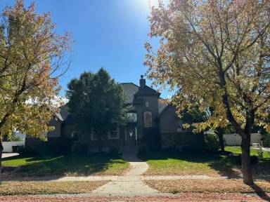 Main picture of 1934 Fieldstone Ln