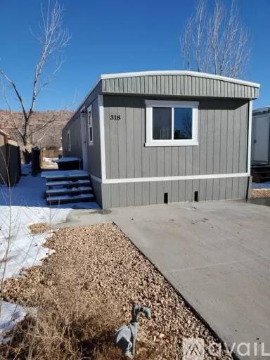Main picture of 318 Buggy Ln