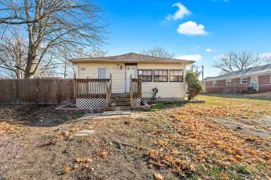 Main picture of 4220 E Ave
