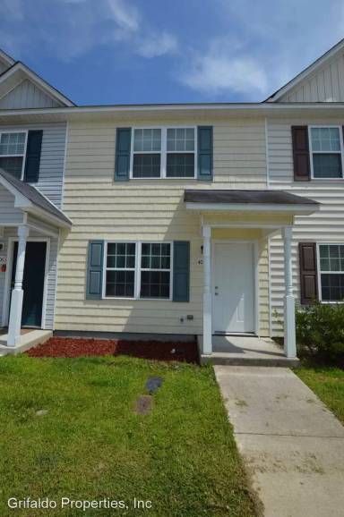 Main picture of 4001 Banister Loop