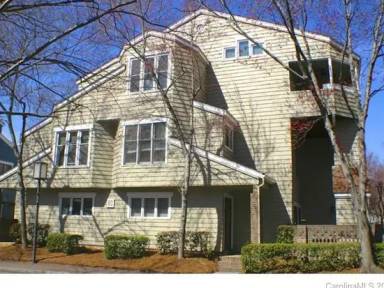 Main picture of 427 W 8th St