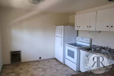 Main picture of 912 S 21st Ave