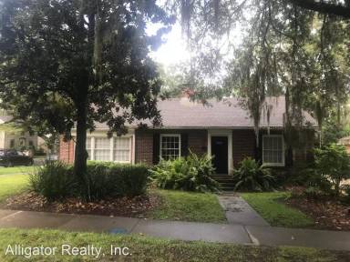 Main picture of 603 SW 12th St