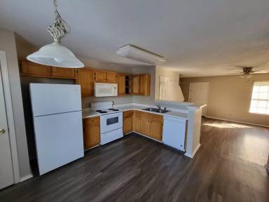 Main picture of Barrington Woods Townhomes