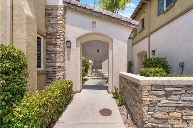 Main picture of 26326 Arboretum Way