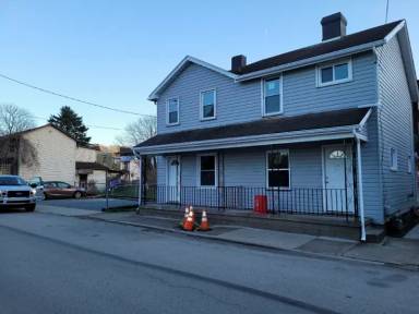 Main picture of 20 Chestnut St
