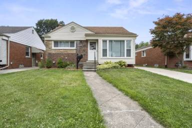 Main picture of 3154 Parkwood St
