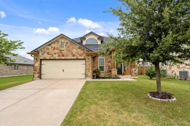 Main picture of 5516 Pinery Dr