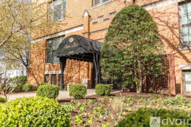 Main picture of 2525 George Rogers Clark Pl