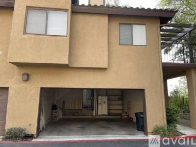 Main picture of 1447 Kauai St