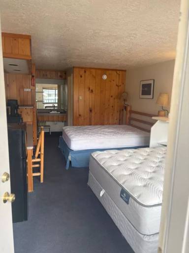 Main picture of 265 N Millward St