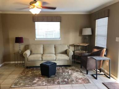 Main picture of 703 Chalet Ct