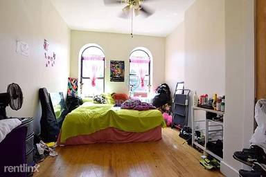 Main picture of 589 Quincy St