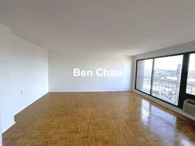 Main picture of 1105 Massachusetts Avenue