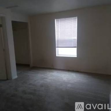 Main picture of 2807 E Boone Ave