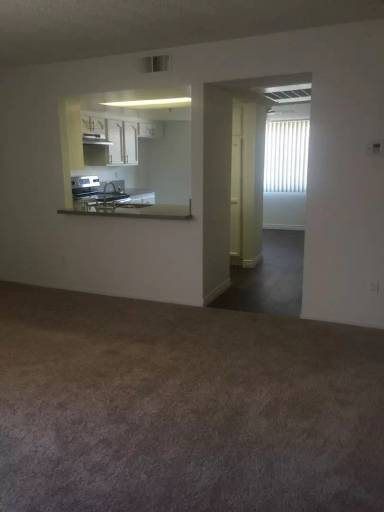 Main picture of 380 N Catalina Ave