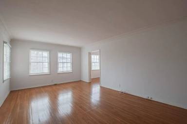 Main picture of 1062 Carmona Ave