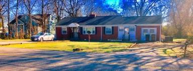 Main picture of 1722 S Hamilton Rd