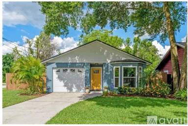 Main picture of 1301 Cloverlawn Ave