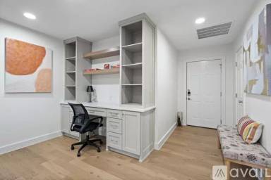 Main picture of 6501 Ravendale Ln