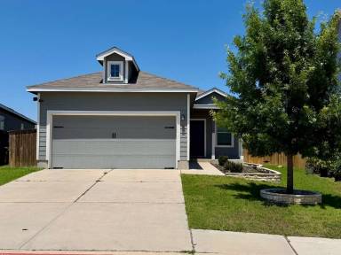Main picture of 873 Circle Way
