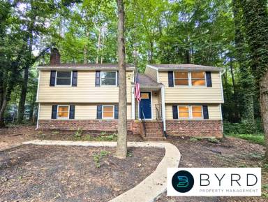 Main picture of 13300 Farm Crest Ct