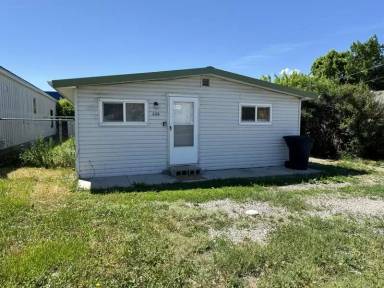 Main picture of 226 Moore Ln