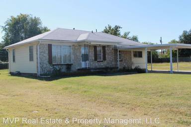 Main picture of 7422 SE 15th St