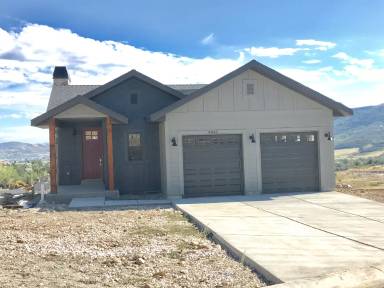 Main picture of 4843 E Howe Dr