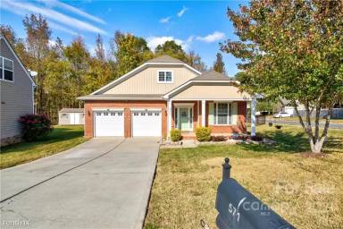 Main picture of 518 Rough Hewn Ln