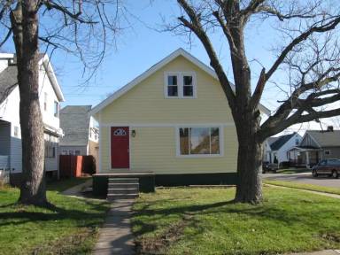 Main picture of 4463 E 139th St