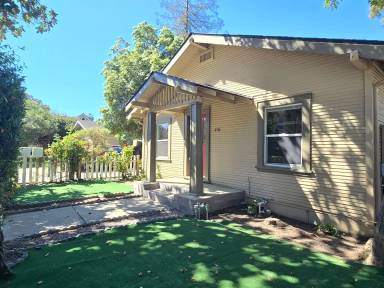 Main picture of 450 S Shoreline Blvd