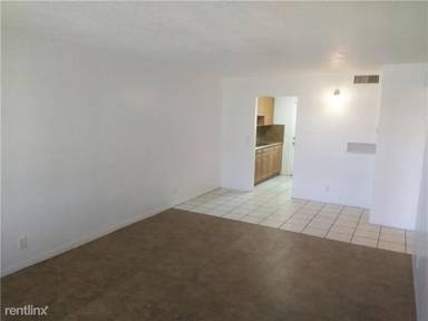 Main picture of 1424 Holly Heights Dr