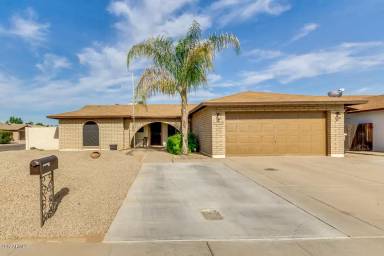 Main picture of 4836 W Turquoise Ave