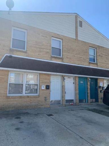Main picture of 6335 Tulip St