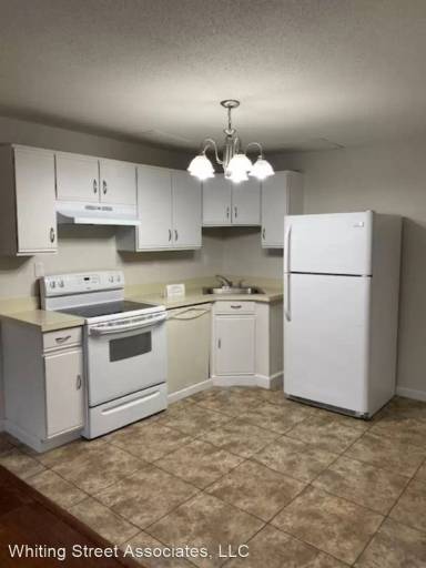 Main picture of 151 Newington Ave